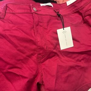 Zenana Outfitters Vibrant Pink Shorts